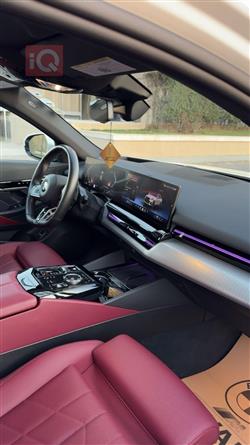 بی ئێم دەبڵیو سیریەس 5